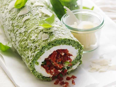 Sun-dried tomato and spinach roulade