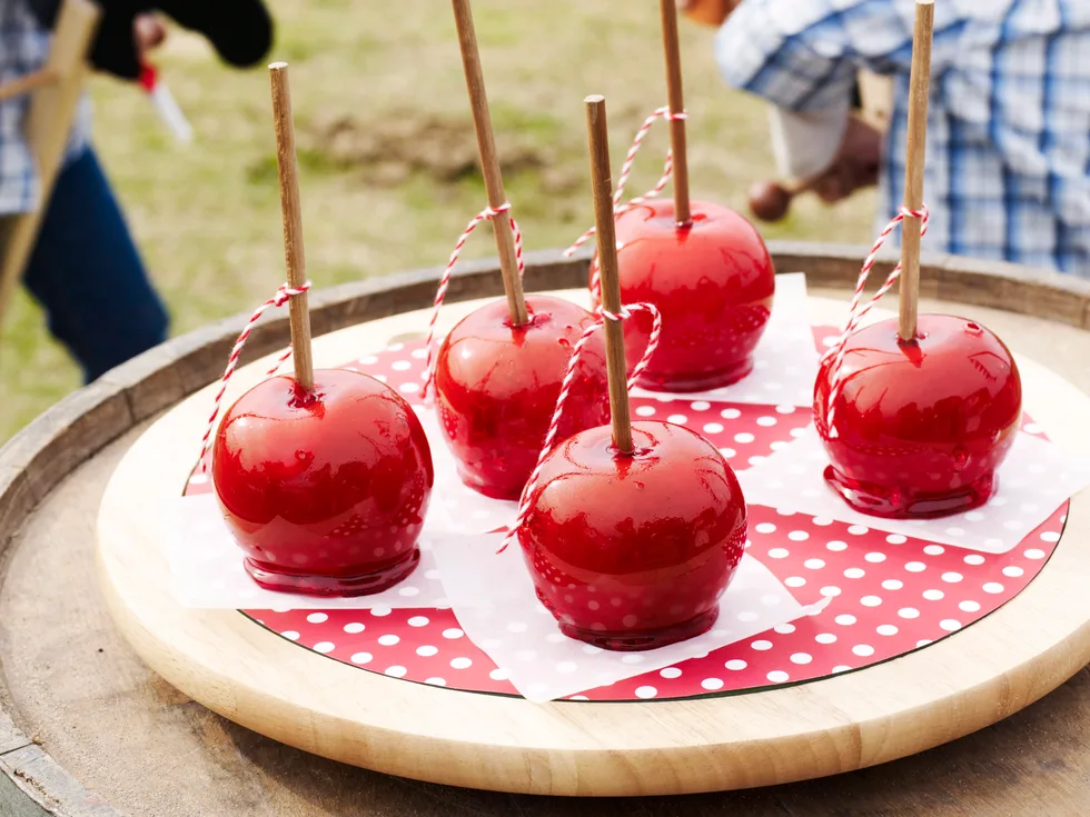 Toffee apple