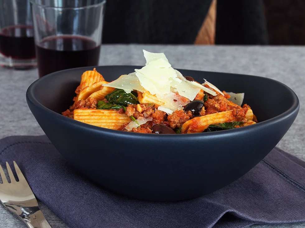 rigatoni with chorizo sausage, tomato and chilli