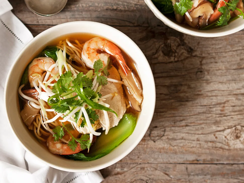 Asian chicken and prawn long soup