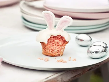 BUNNY EAR CUP CAKES