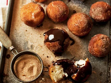 Cinnamon Bombolini