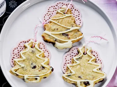 Cranberry almond and white chocolate shortbread