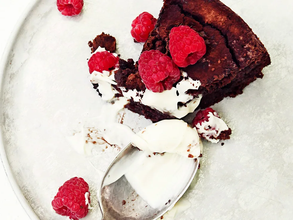 Flourless chocolate cake with frangelico