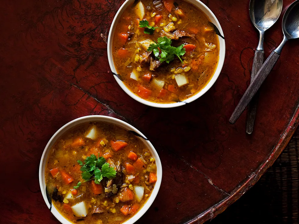 hearty lamb shank soup