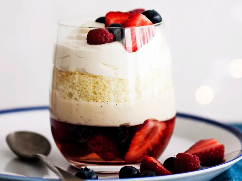 Sparkling berry trifles