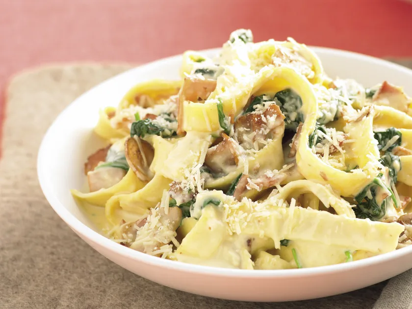 Fettuccine carbonara