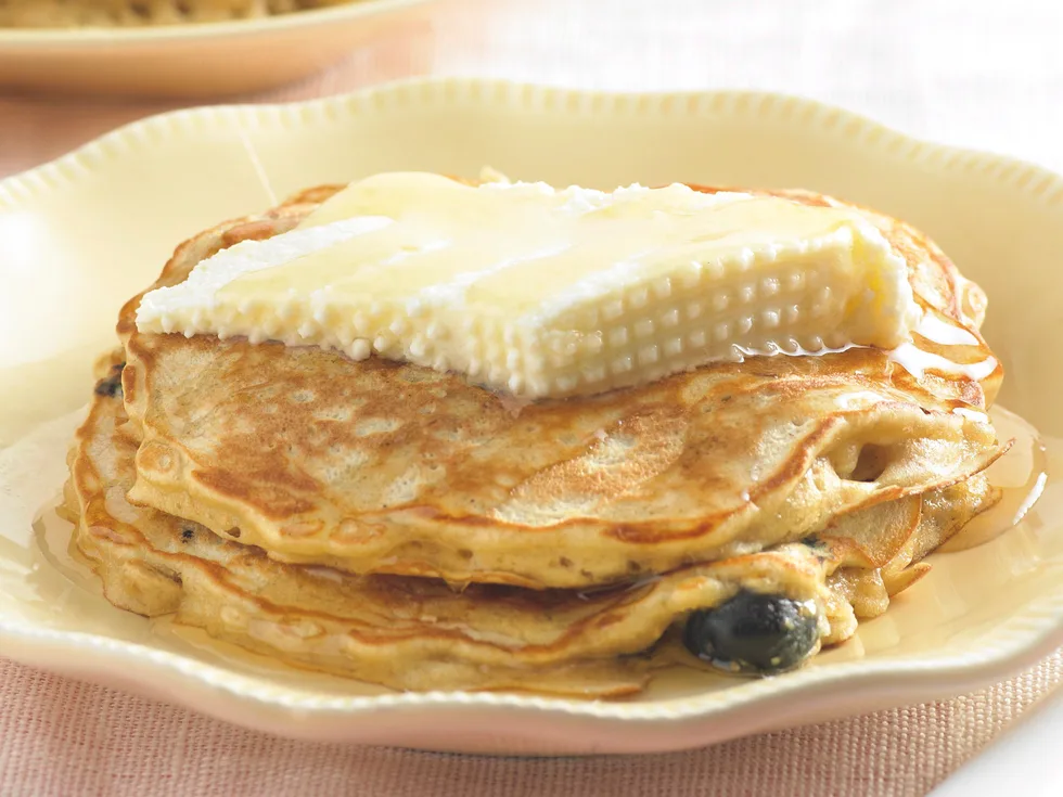 Muesli and Blueberry Pancakes