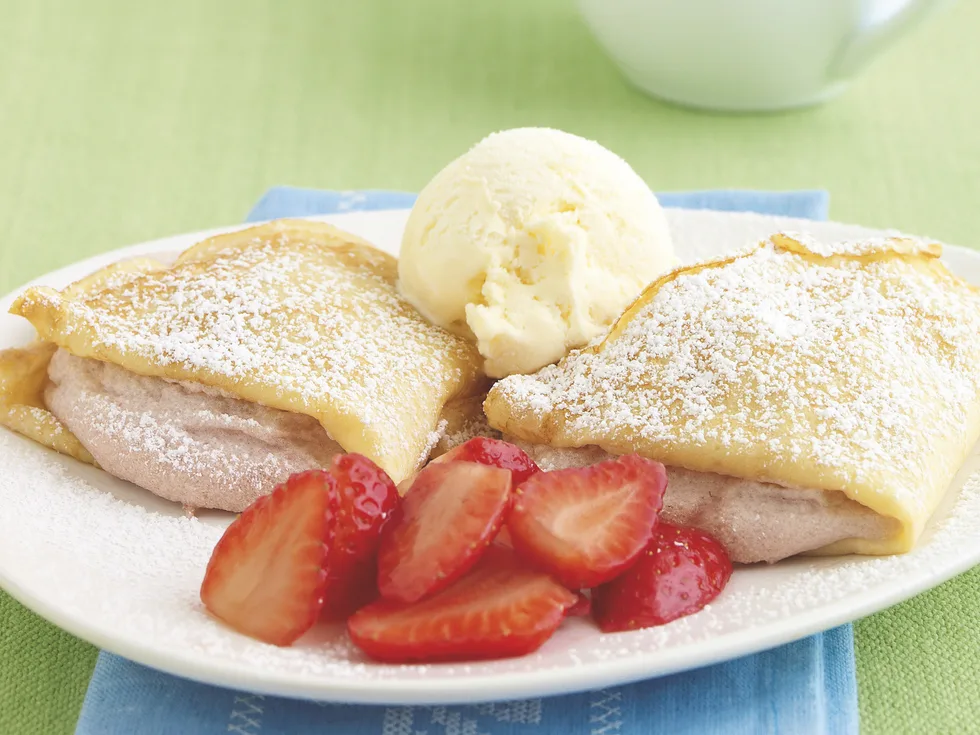 Strawberry Souffle Crepes