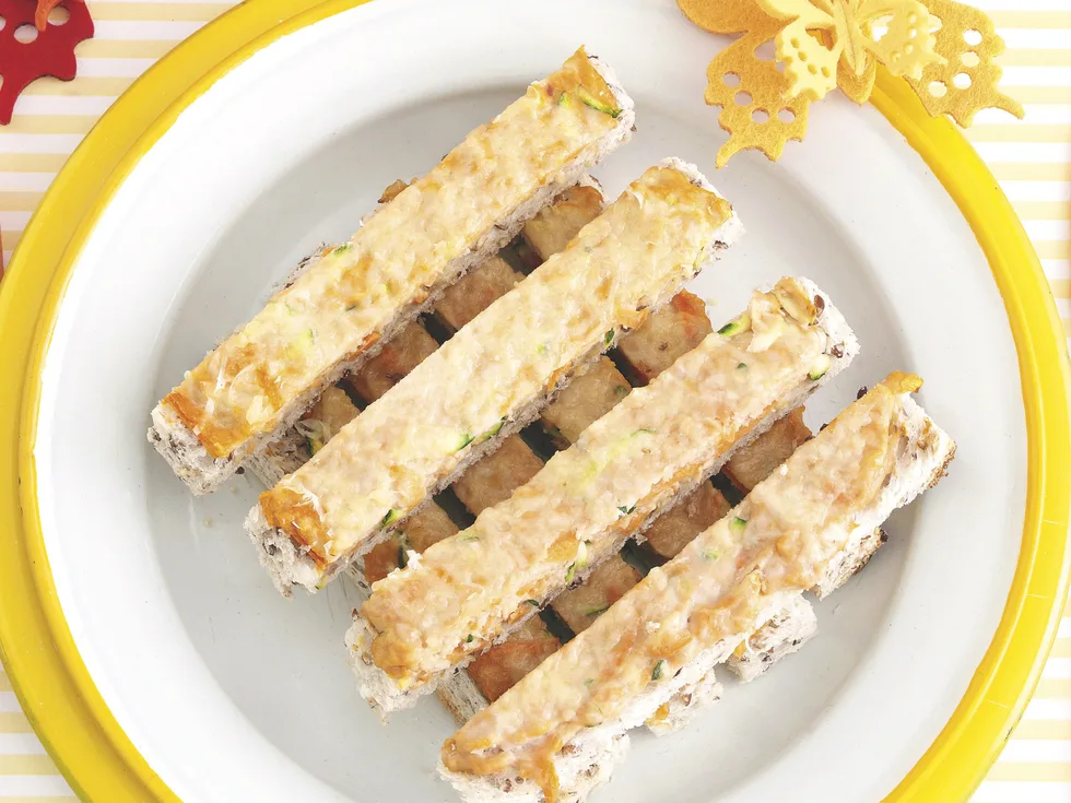 Crisscross Chicken Sticks