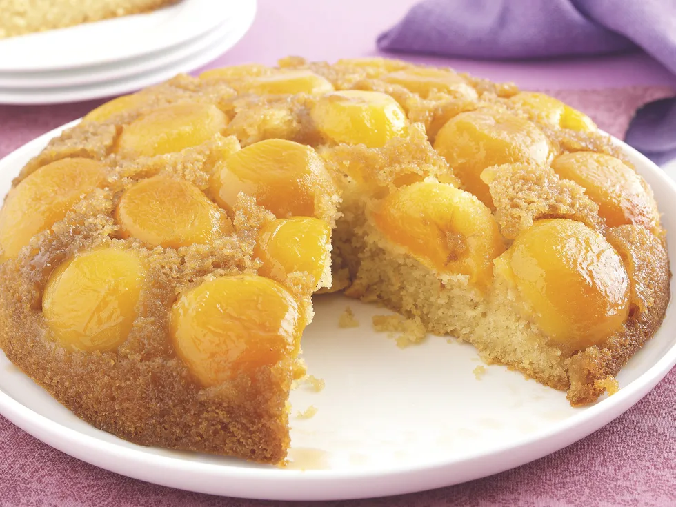 Apricot frying pan cake