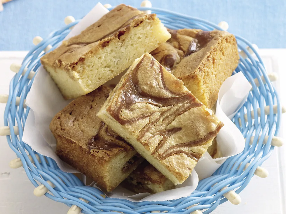 Caramel Swirl Blondies