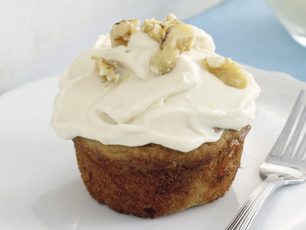 Banana Muffins with Maple Icing