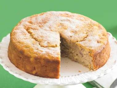 Apple and Strawberry Teacake