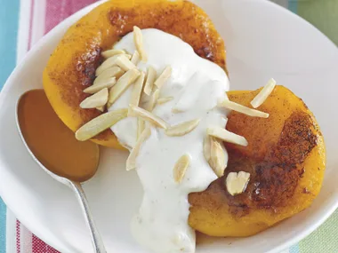 Grilled Peaches with Yogurt