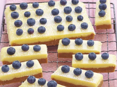 White Chocolate and Lemon Slice
