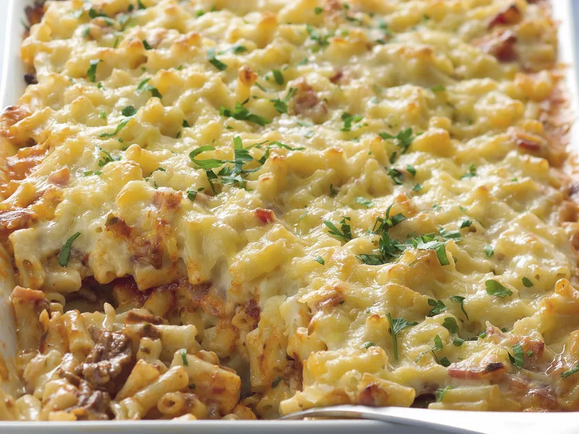 Mac and cheese bolognese bake