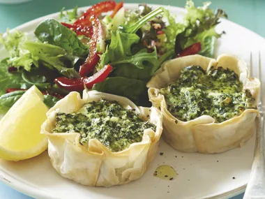 Take a Muffin Tray - Open Spinach Pies