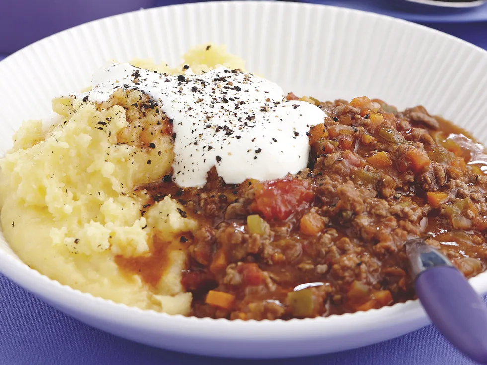 Chilli Con Came with Polenta