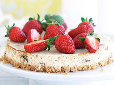 Date and honey cheesecake