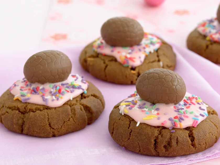 Easter-egg cookies