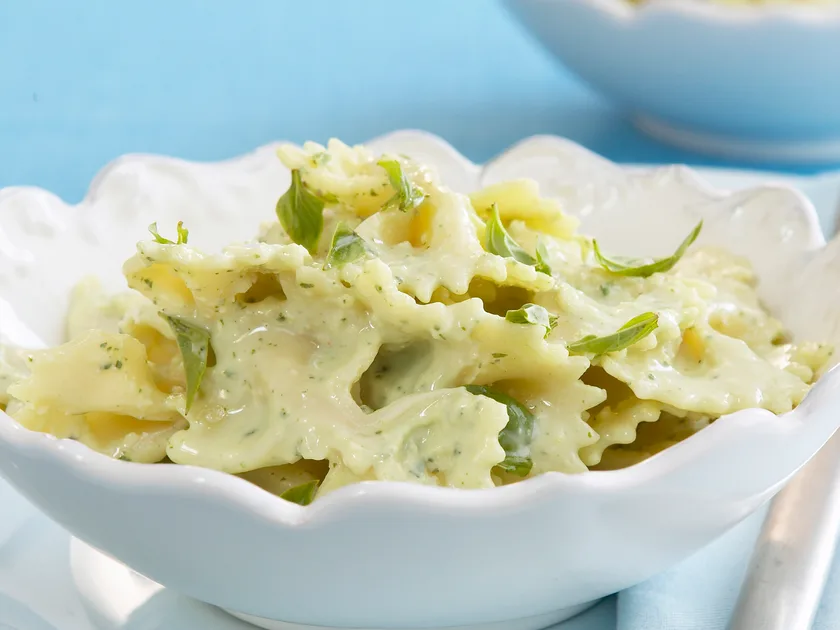 Farfalle with basil pesto