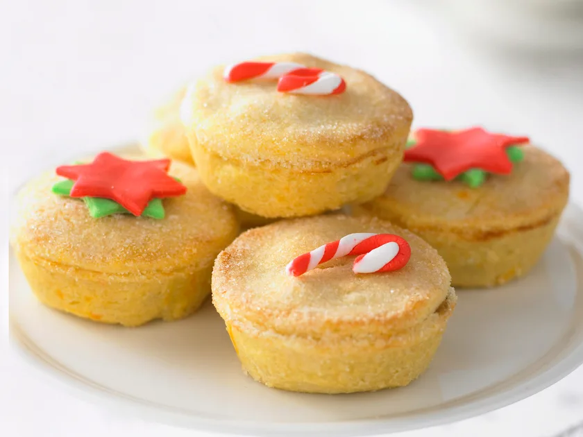 Golden and crumbly fruit mince tarts recipe