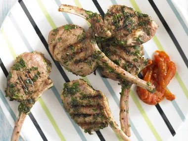 herb-crusted lamb cutlets with tomato chutney