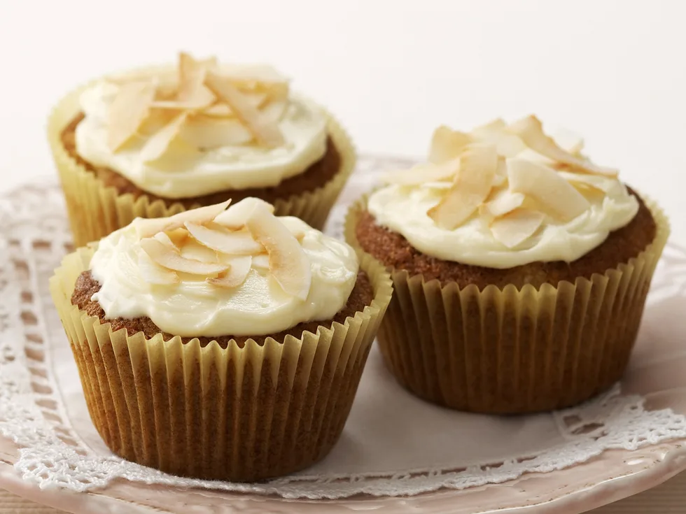 hummingbird cupcakes