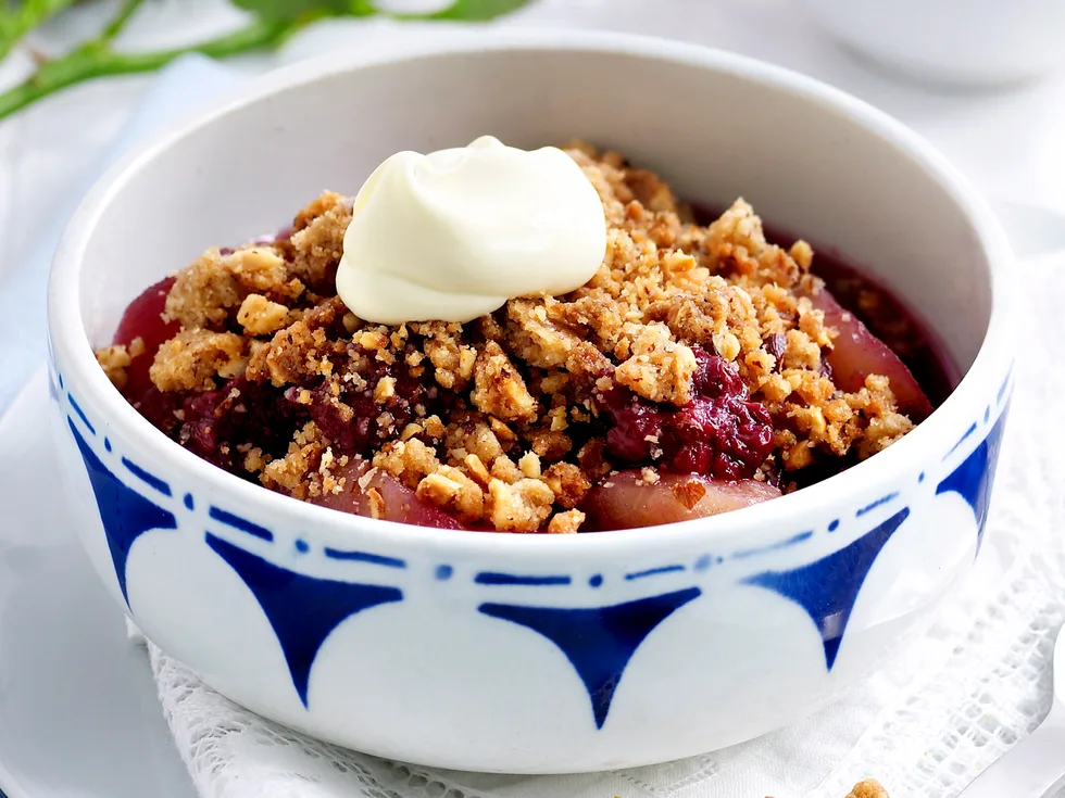 mixed berry and apple crumble