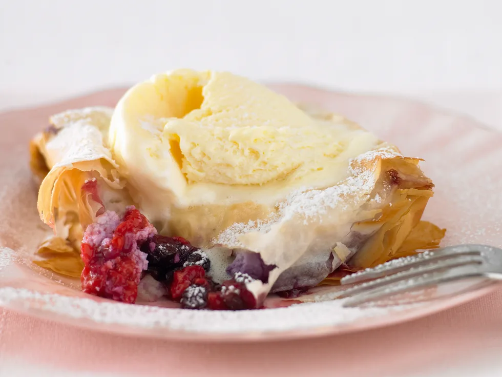 mixed berry and ricotta strudels