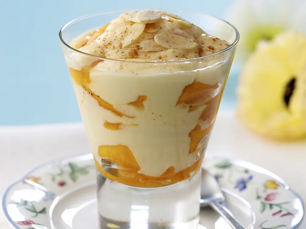 Papaya and Yoghurt Fool