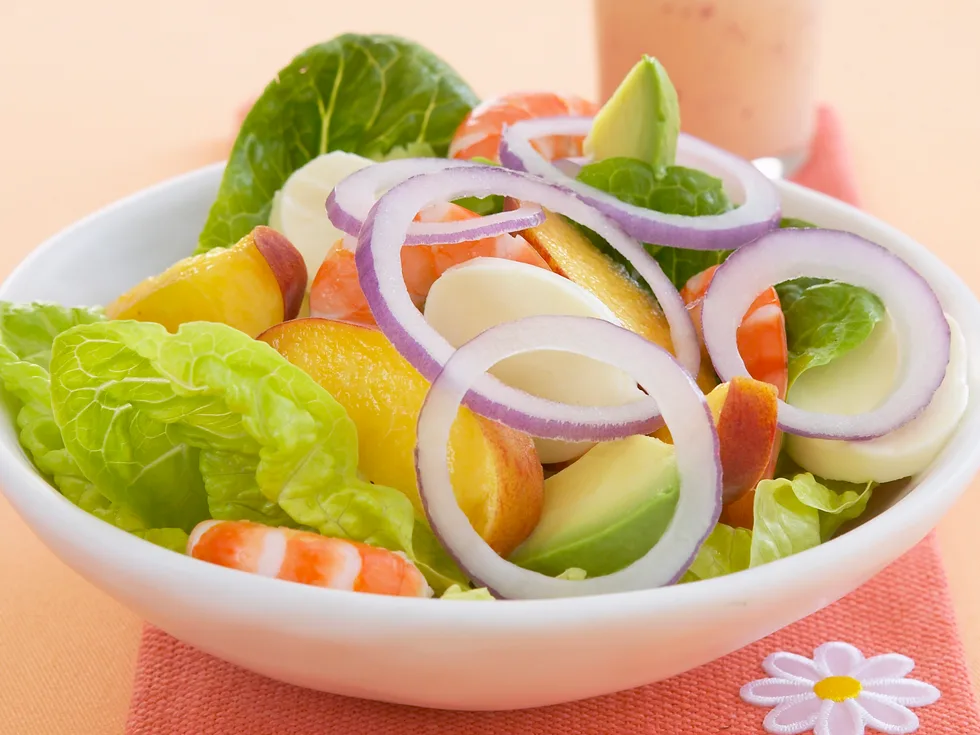 peach summer salad