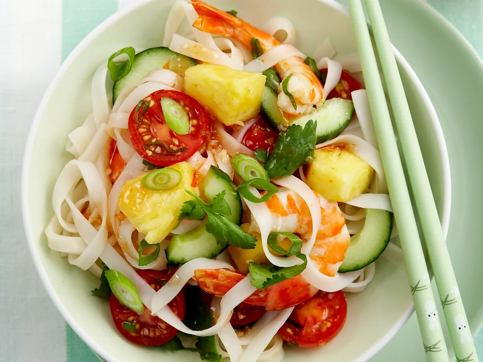 pineapple and prawn noodles