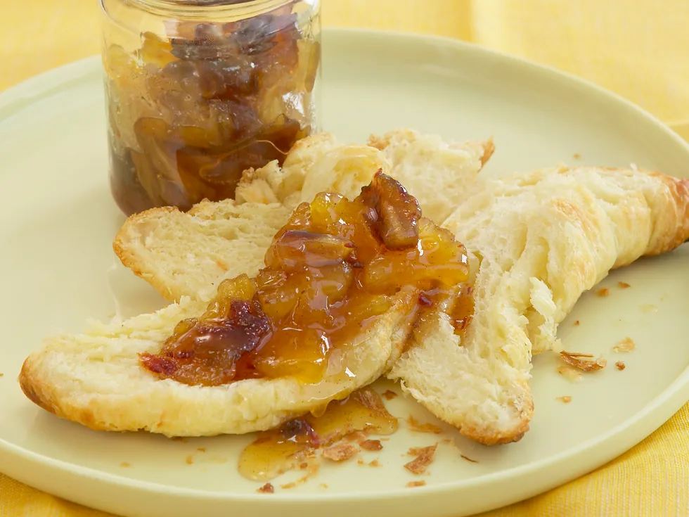 pineapple and date jam