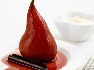 poached spiced pears