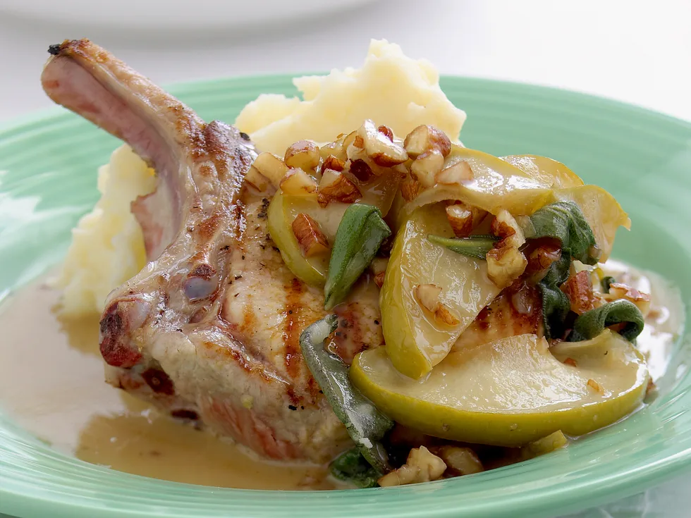 pork cutlets with caramelised apple and cream sauce
