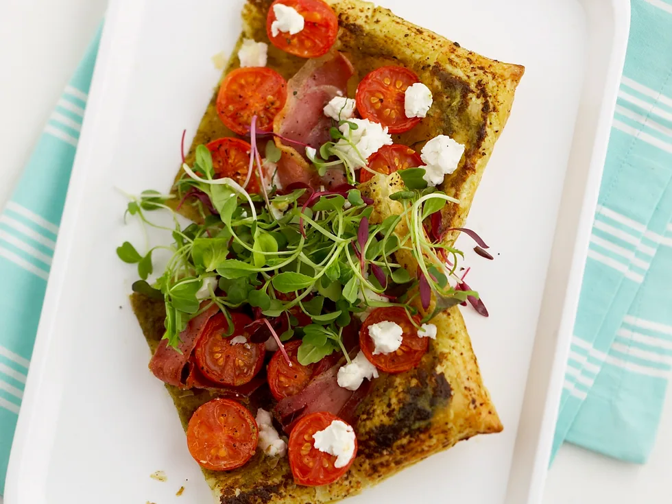prosciutto, tomato and pesto tart