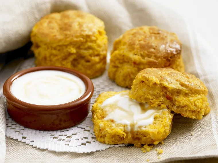 pumpkin and yoghurt scones