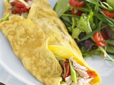 quick chicken and tomato omelette