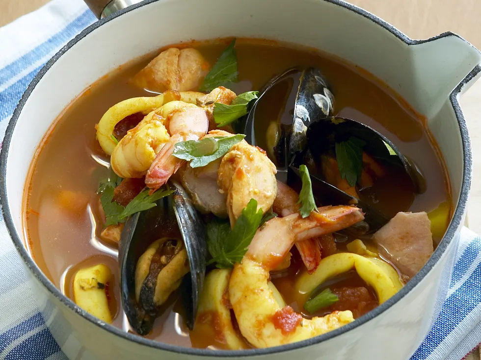 saffron seafood soup