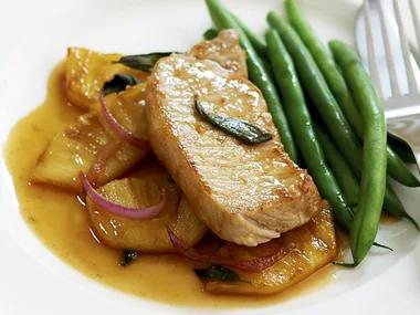 Sage pork steaks with pineapple