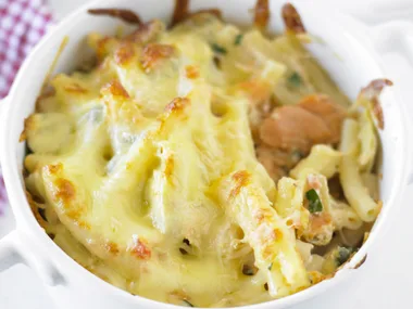 salmon and artichoke bake