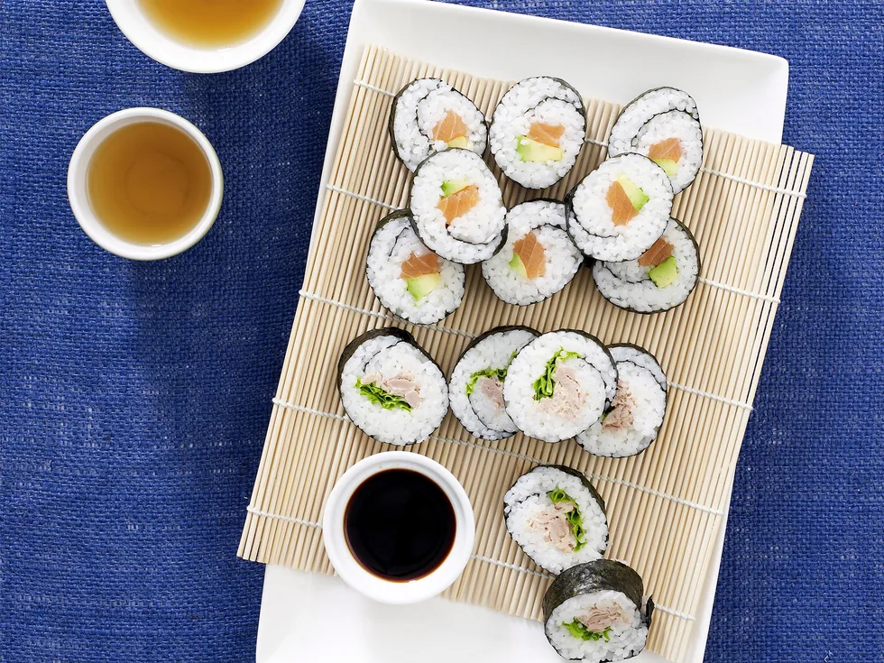 sushi rolls
