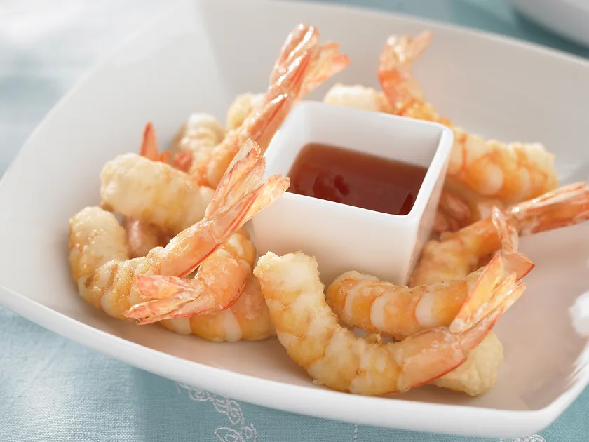 Golden and crispy tempura-battered prawns recipe