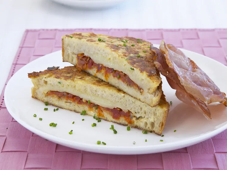 tomato and cheese french toast