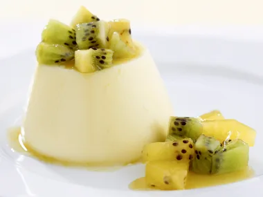 white-choc panna cotta with kiwi salsa