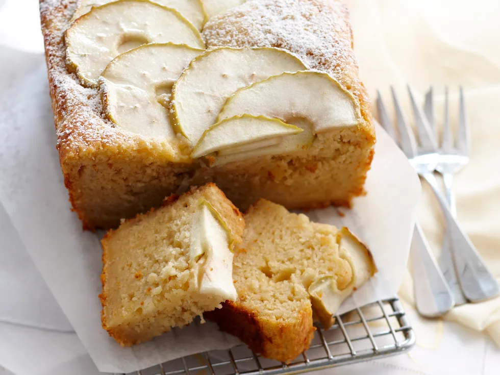 Apple and ricotta loaf