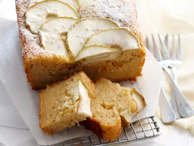 Apple and ricotta loaf