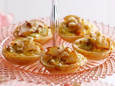 Blue cheese and pear tarts
